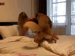Comendo Gata Zoofilia